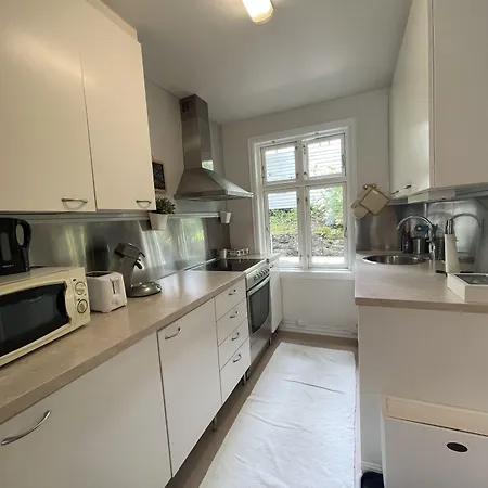 Charming 4-bedroom In * 스타방에르