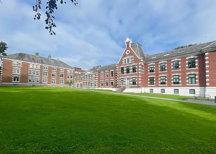 At Ap2 And Cozy 3 Ставангер