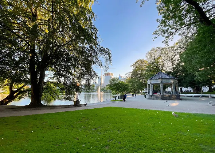 At Ap2 And Cozy 3 Ставангер