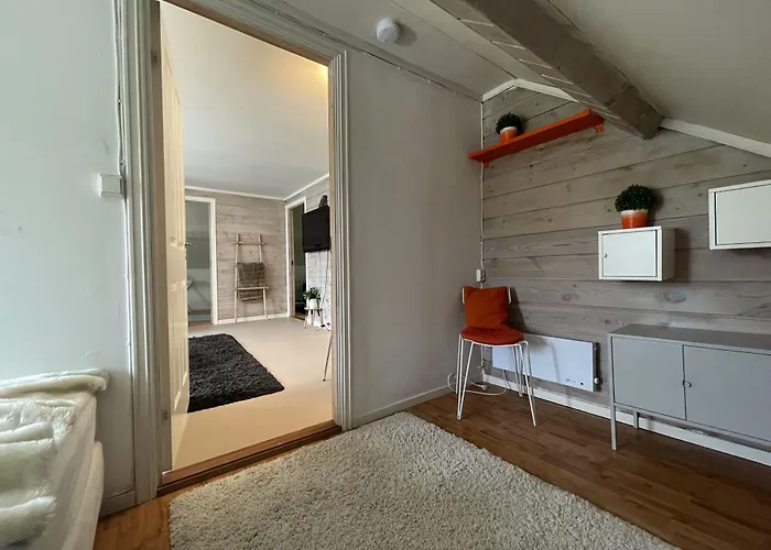 At Ap2 And Cozy 3 Апартаменты